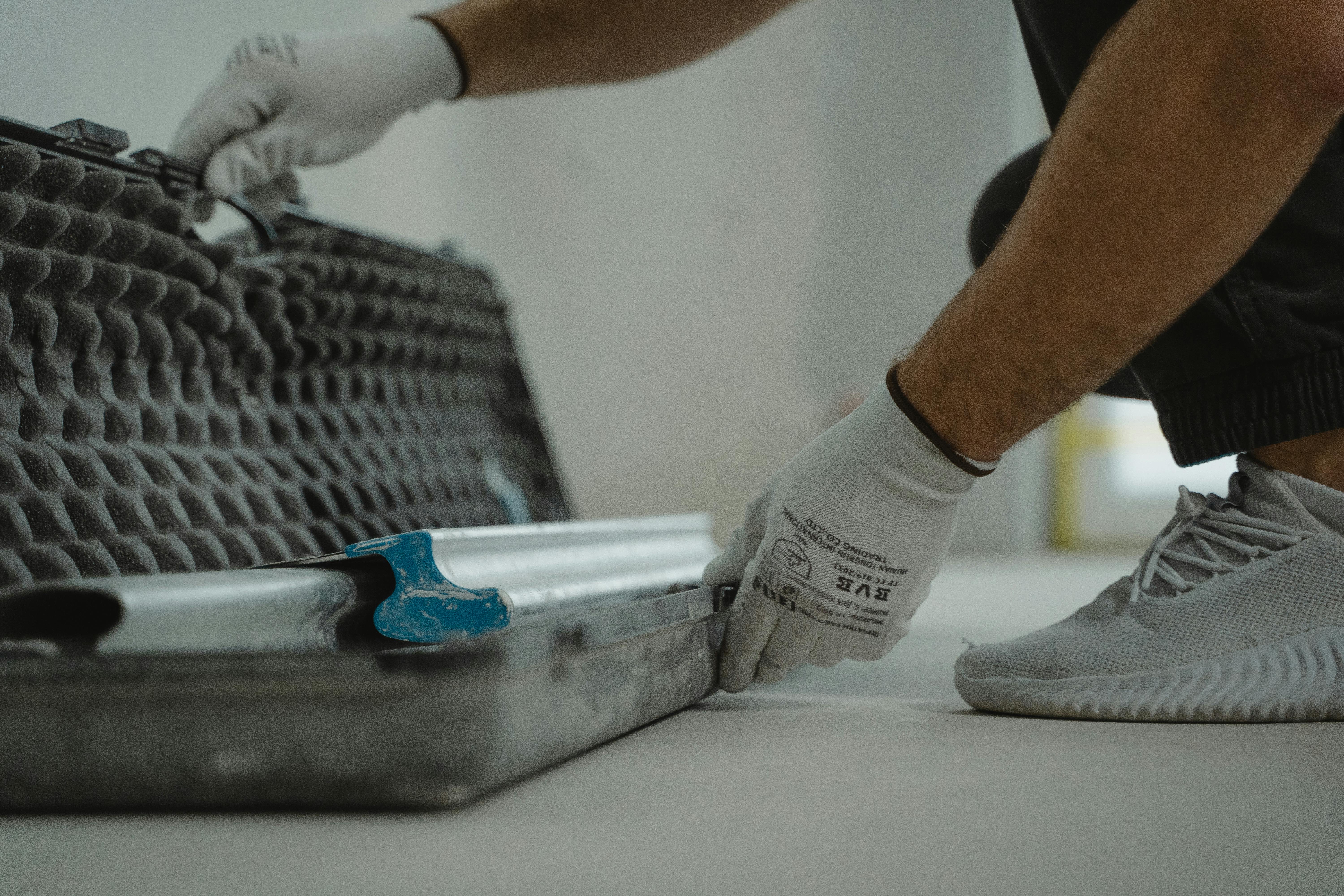 Intermediate Service - Handyman providing basic repair service in Hudson Valley, NY